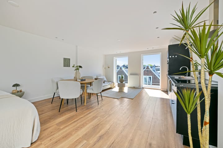 Foto 5 van Albert Cuypstraat 186-4