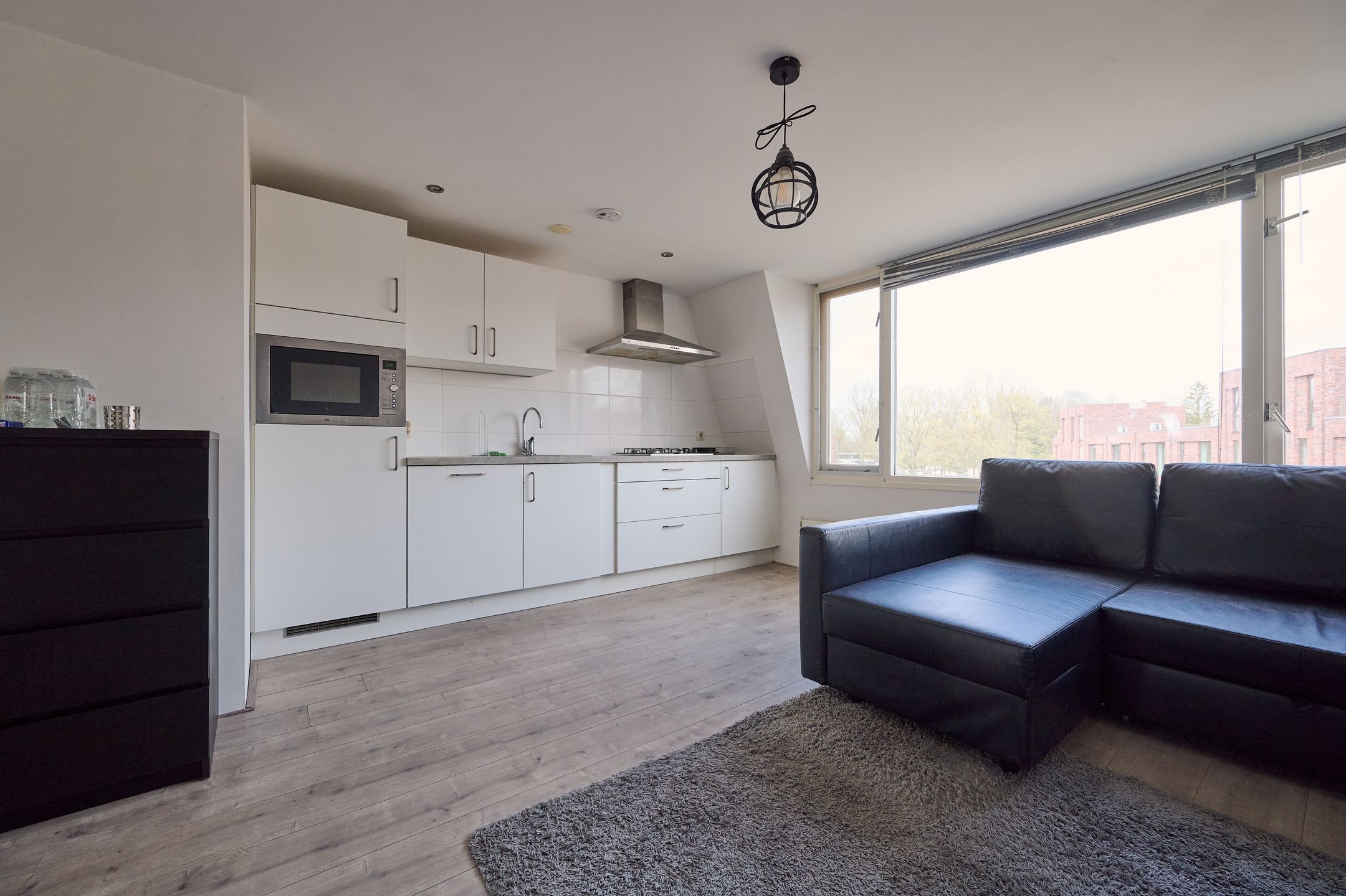 Foto 3 van Helper Westsingel 45-A