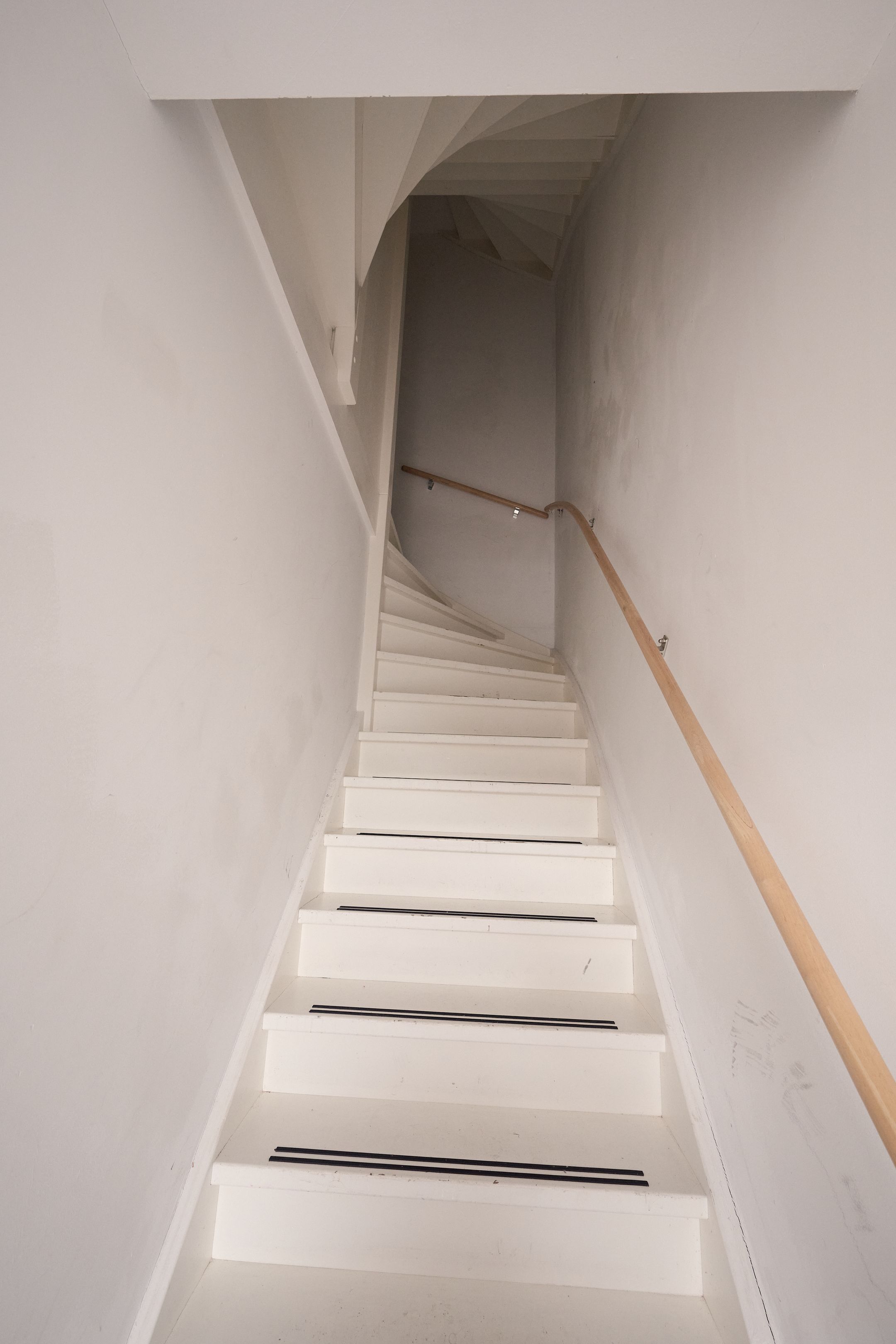 Foto 12 van Helper Westsingel 45-A