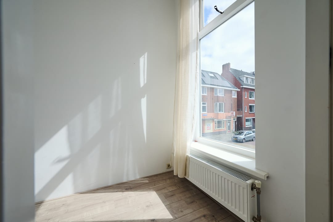 Foto 16 van Helper Westsingel 45-A