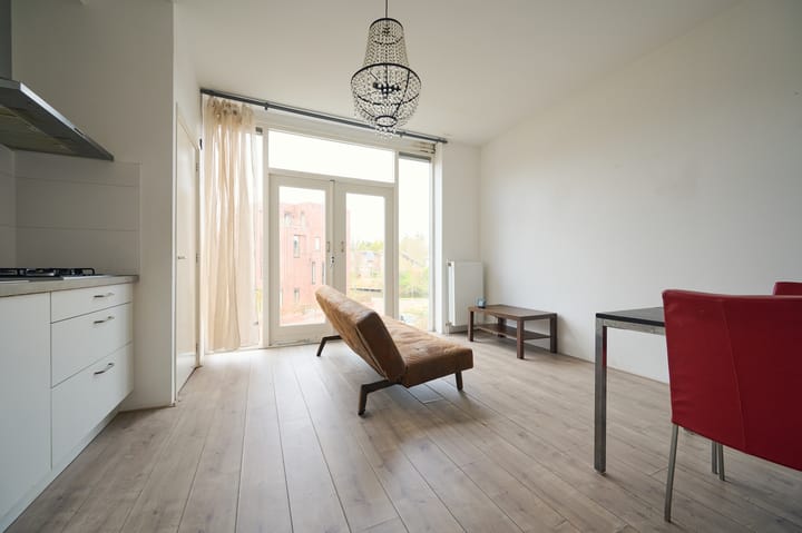 Foto 22 van Helper Westsingel 45-A