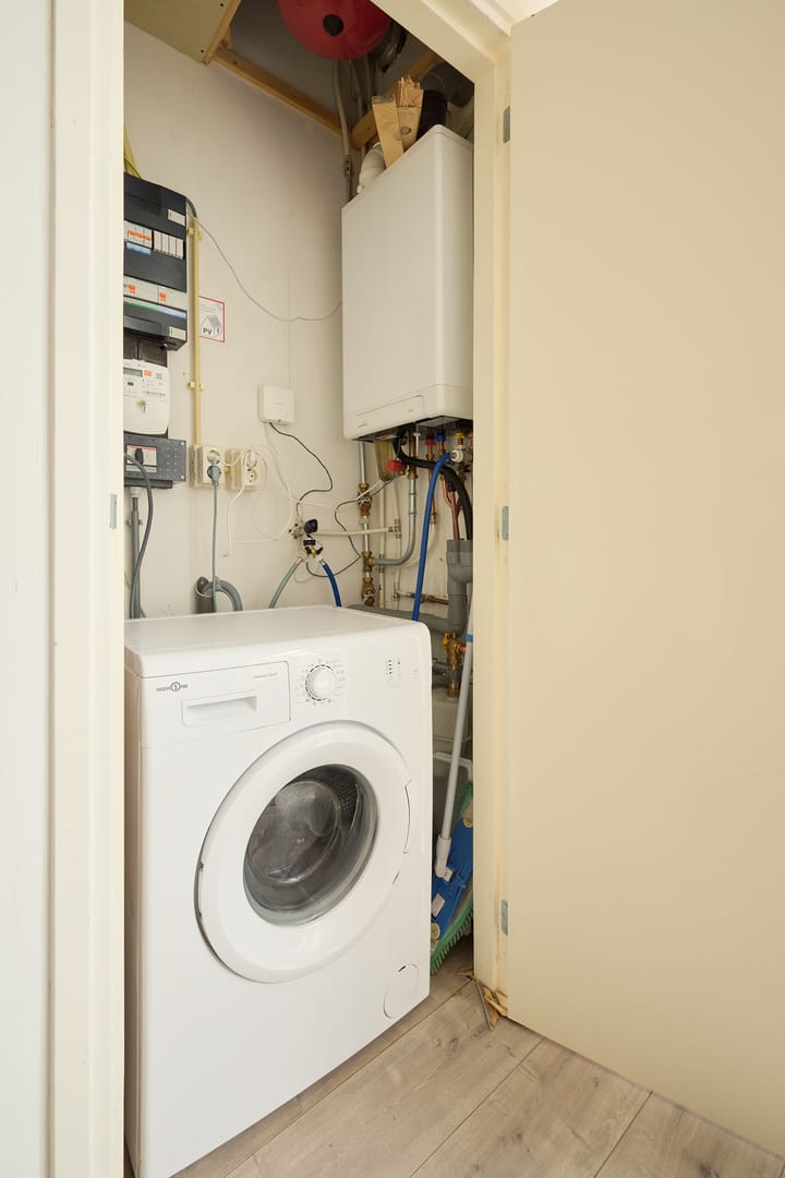 Foto 23 van Helper Westsingel 45-A