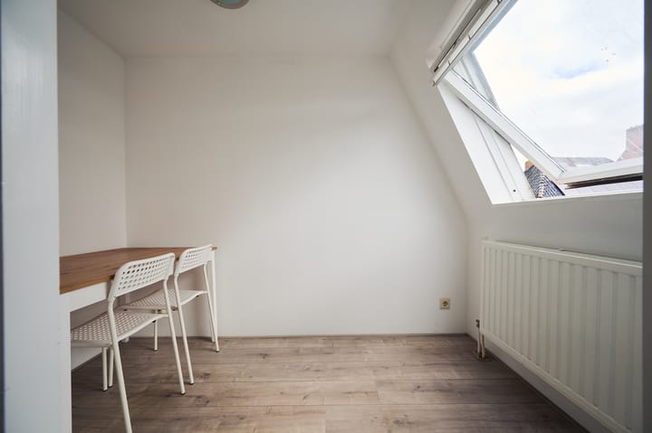 Foto 38 van Helper Westsingel 45-A