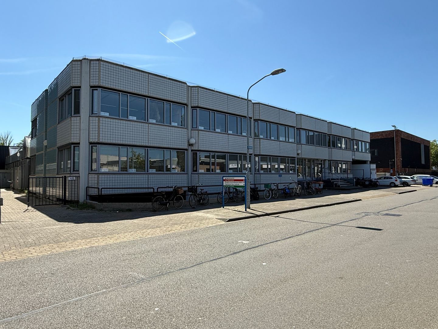 Bekijk foto 3 van Conradweg 20