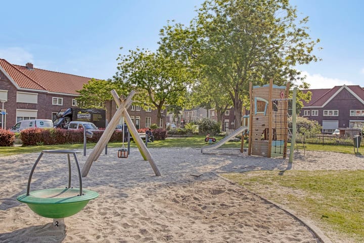 Foto 28 van Leenderweg 102-A