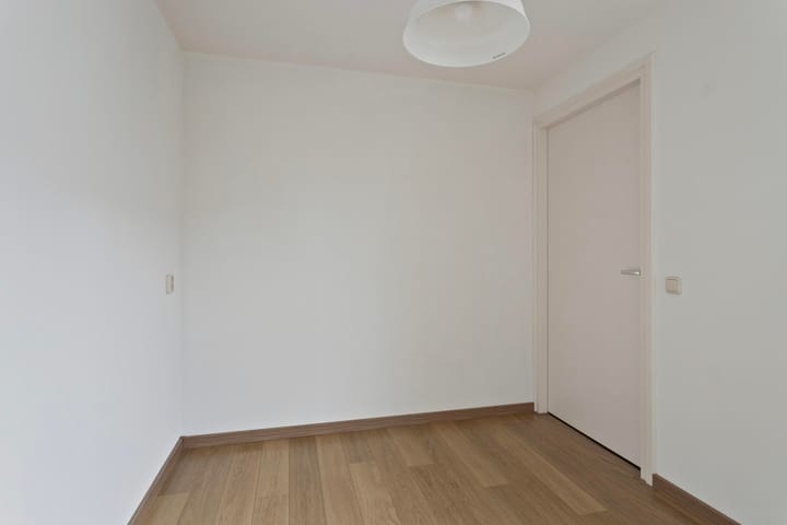 Foto 20 van Leenderweg 102-A