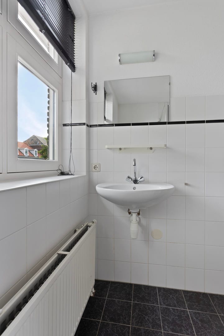 Foto 23 van Leenderweg 102-A