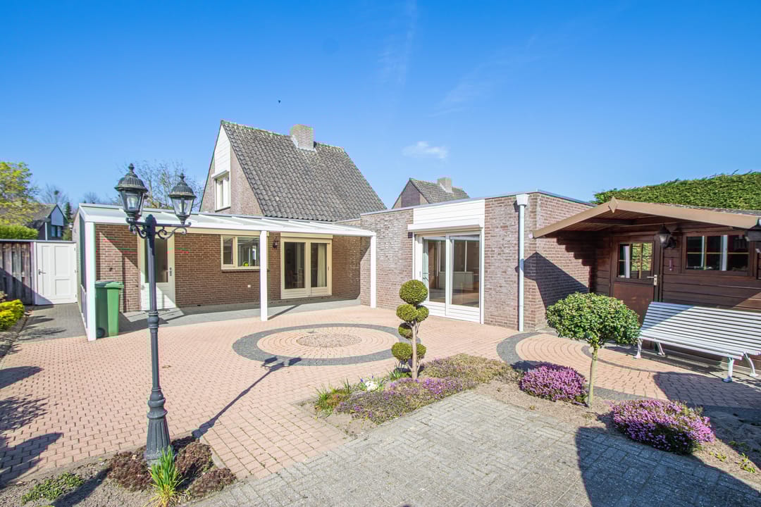 Foto 2 van Rozenhof 4