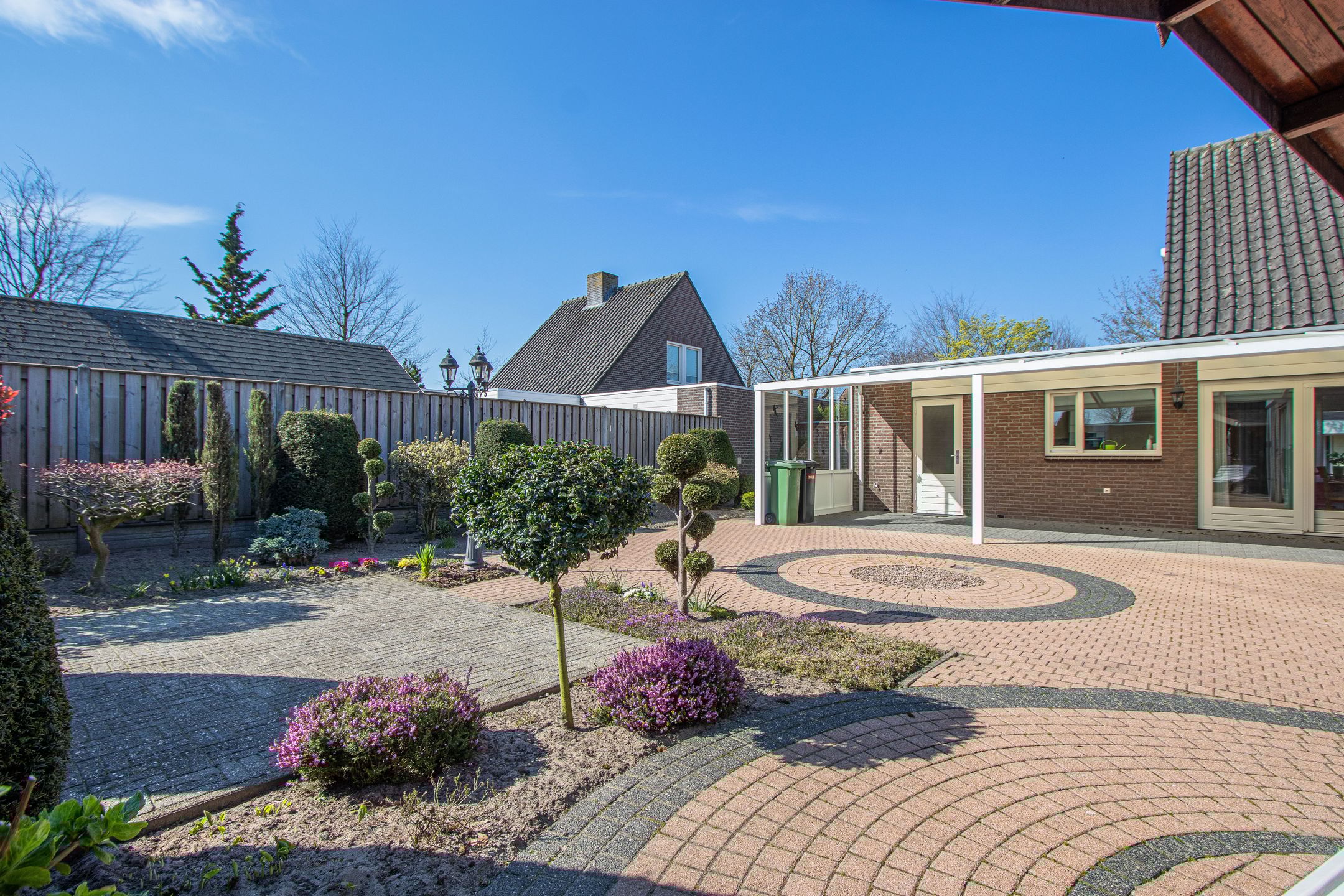 Foto 3 van Rozenhof 4