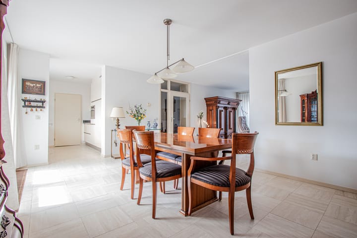 Foto 8 van Rozenhof 4