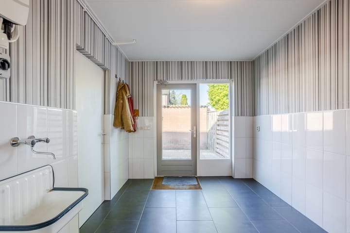 Foto 15 van Ireneplein 23