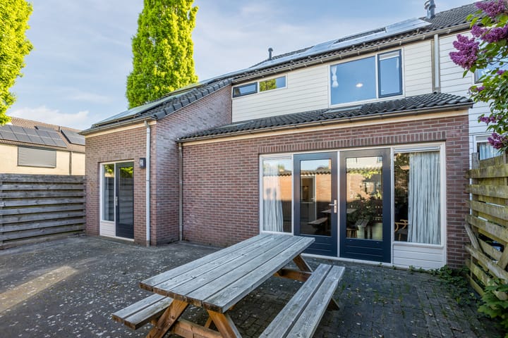 Foto 36 van Ireneplein 23