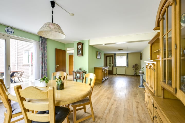 Foto 8 van Elskamp 12