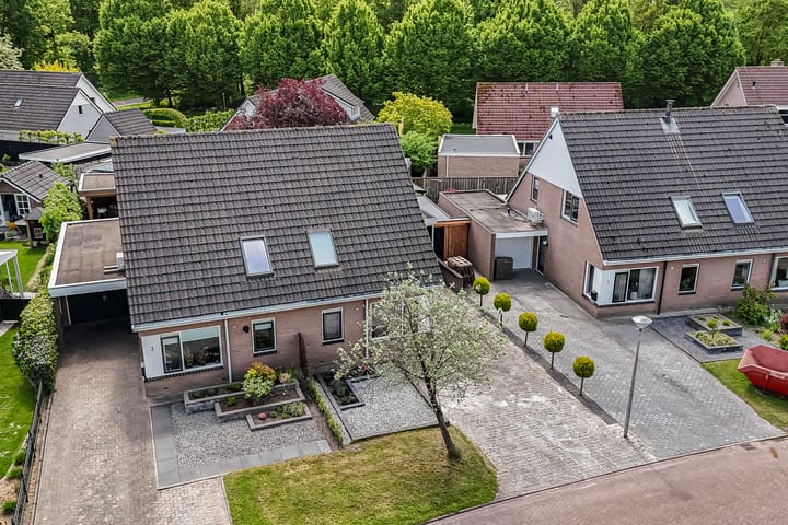 Foto 44 van Italiëlaan 3