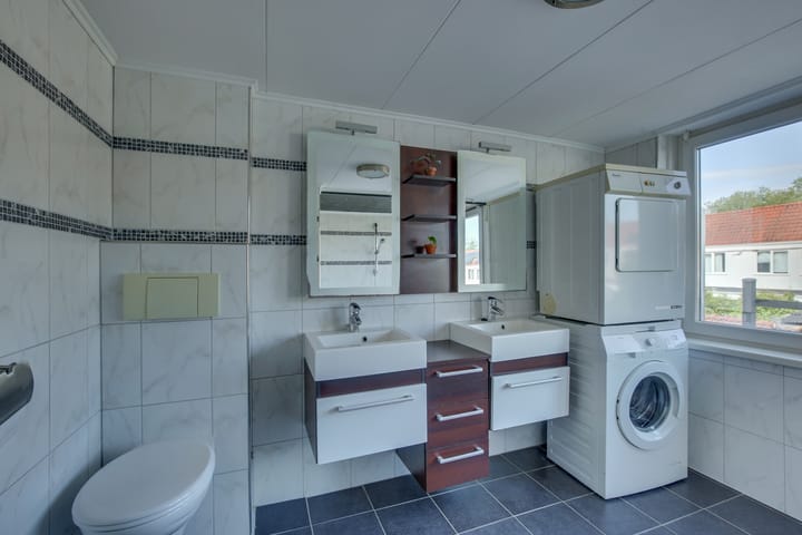 Foto 28 van Rielerweg 151