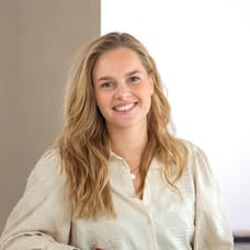 Sandra Van Der Velde - Real Estate Advisor