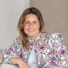 Corien Hardholt - Administrative Employee