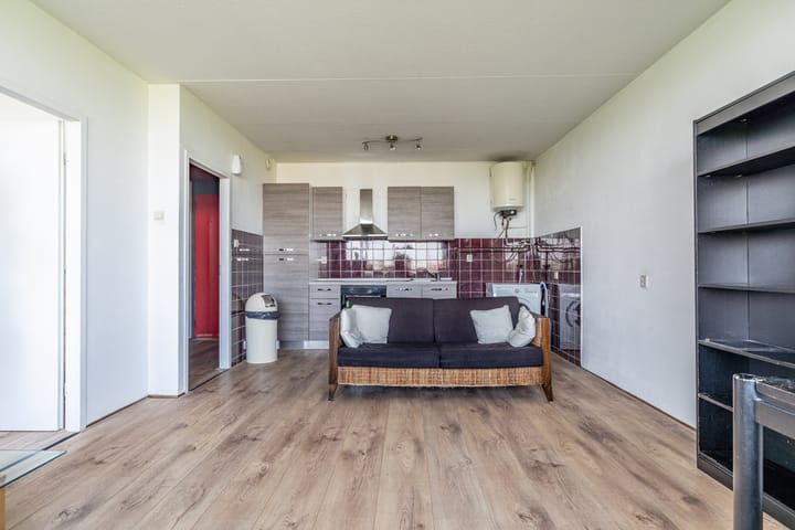 Foto 7 van Haagplein 85