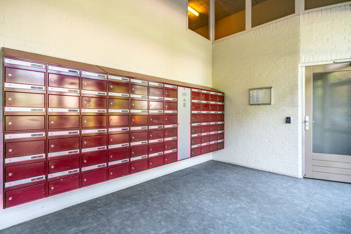 Foto 24 van Haagplein 85