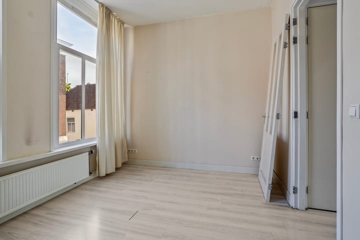 Foto 11 van Hoogstraat 11-B