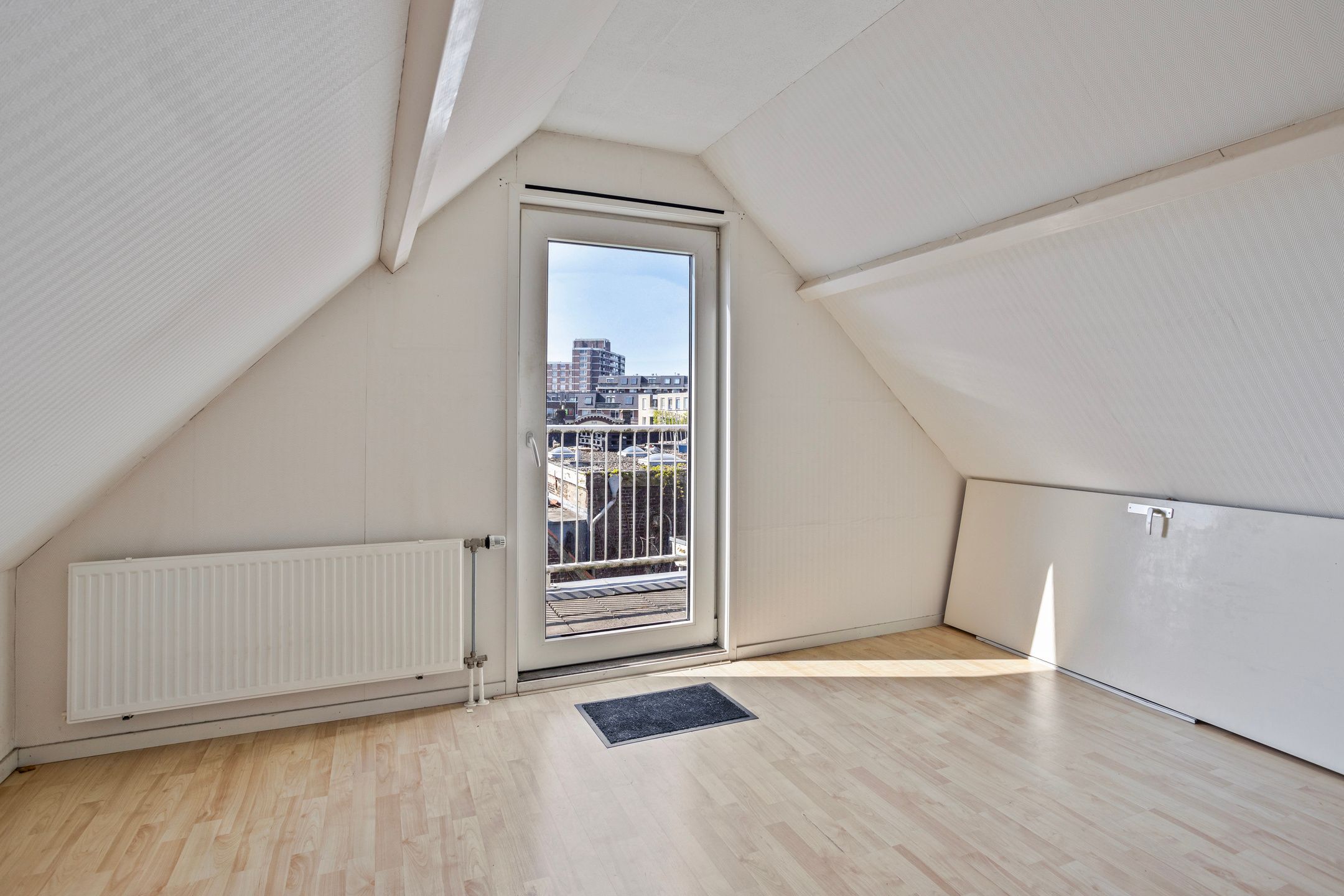 Photo 15 of Hoogstraat 11-B