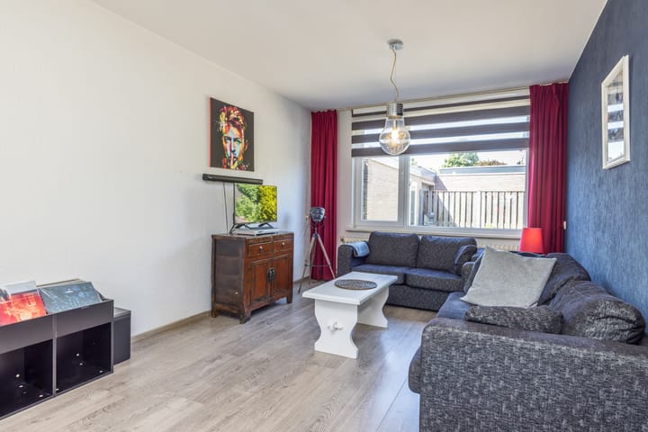 Foto 4 van Einderstraat 16