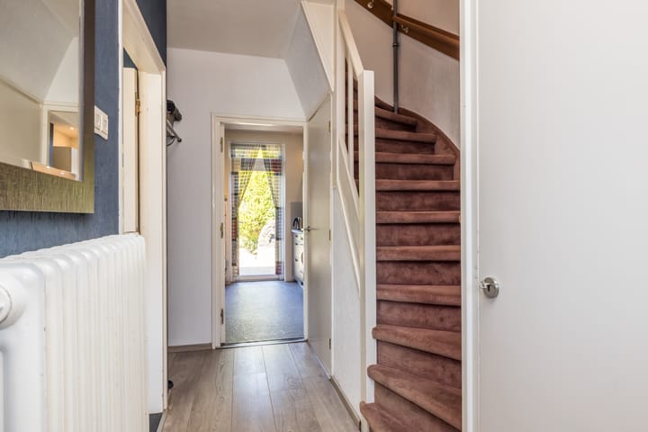 Foto 13 van Einderstraat 16