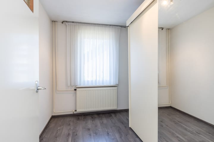 Foto 17 van Einderstraat 16