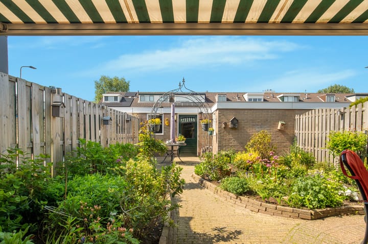 Foto 29 van Beneluxlaan 304