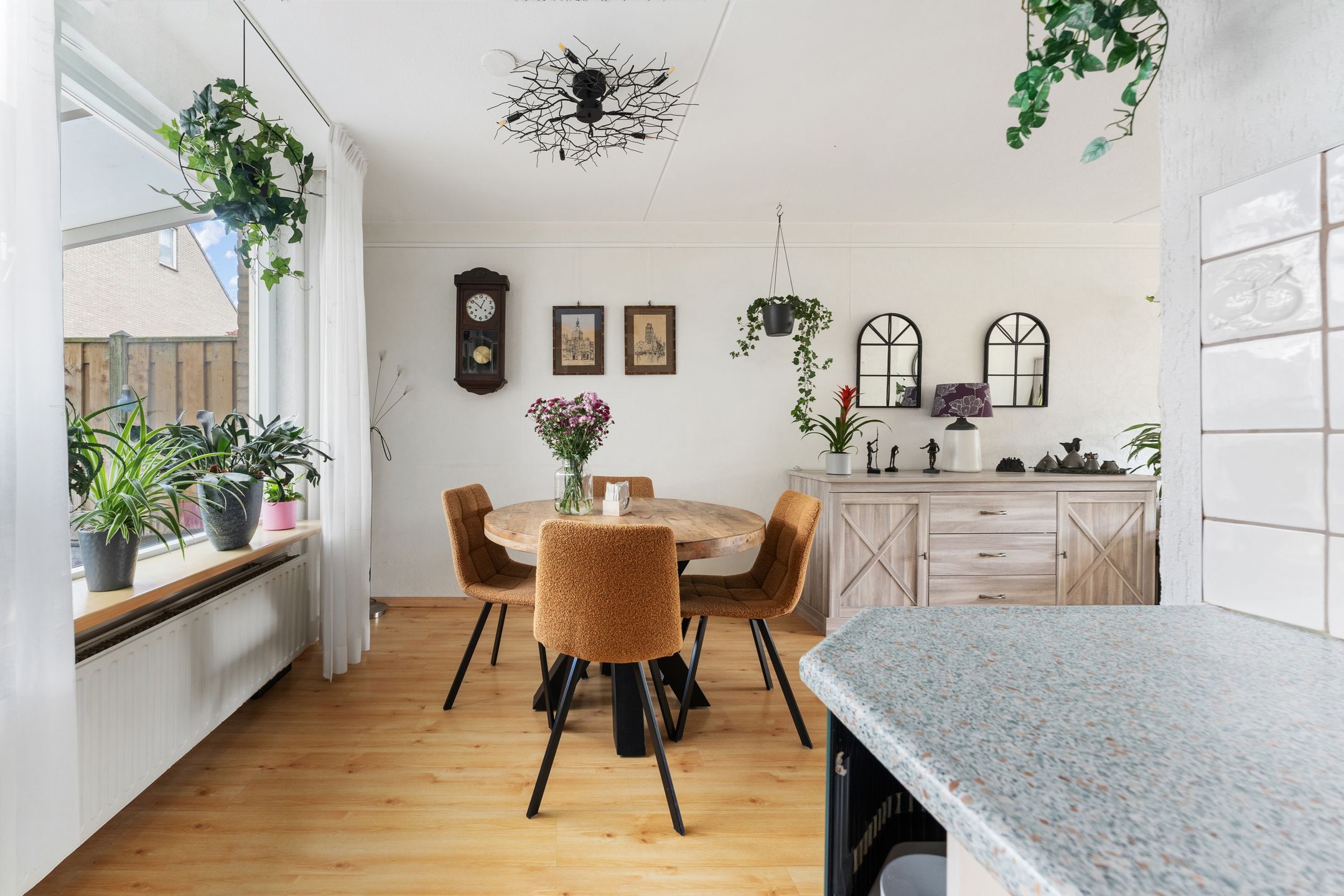 Foto 12 van Burgemeester de Bruïnelaan 143