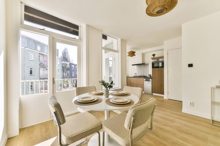 Foto 10 van Molukkenstraat 73-2