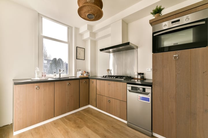 Foto 18 van Molukkenstraat 73-2