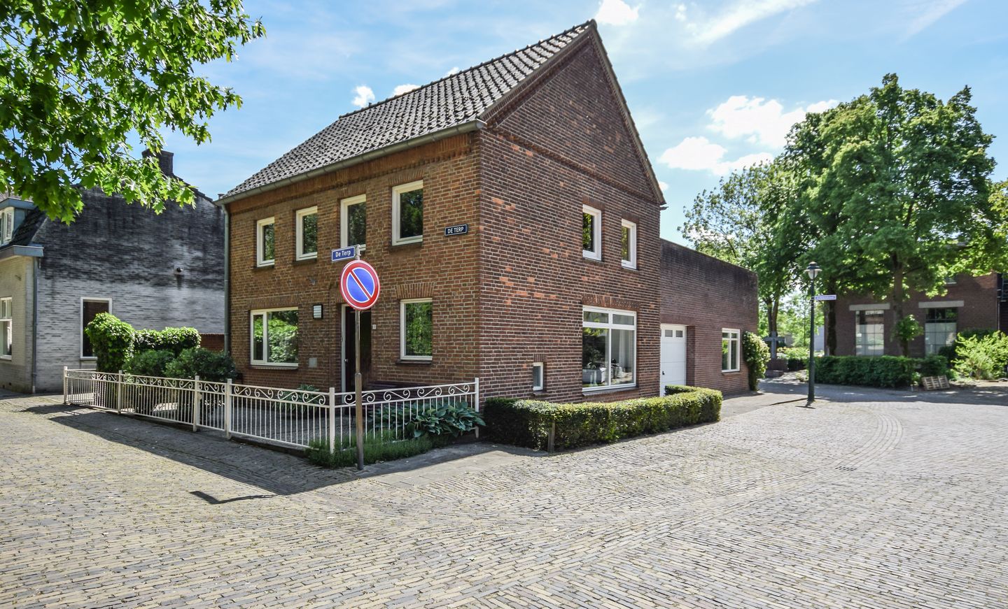 Foto 1 van De Terp 10