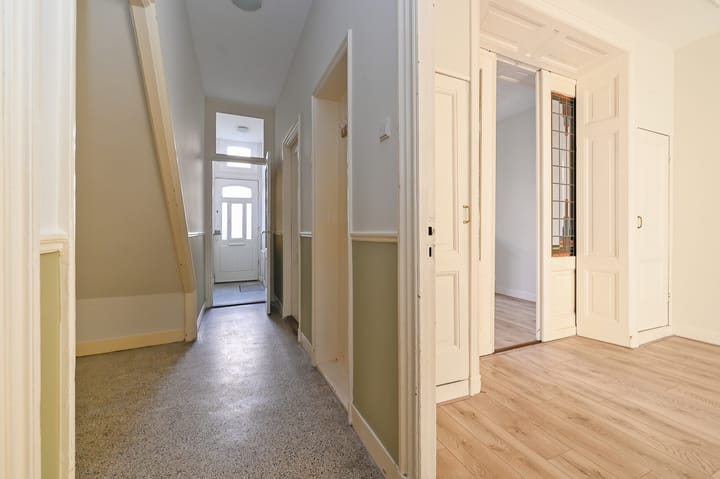 Photo 6 of Fultonstraat 48