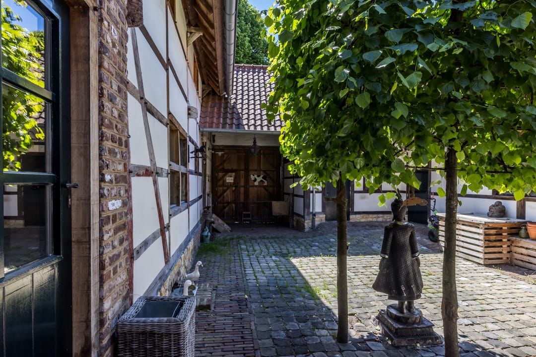 Foto 56 van Esschenderweg 1