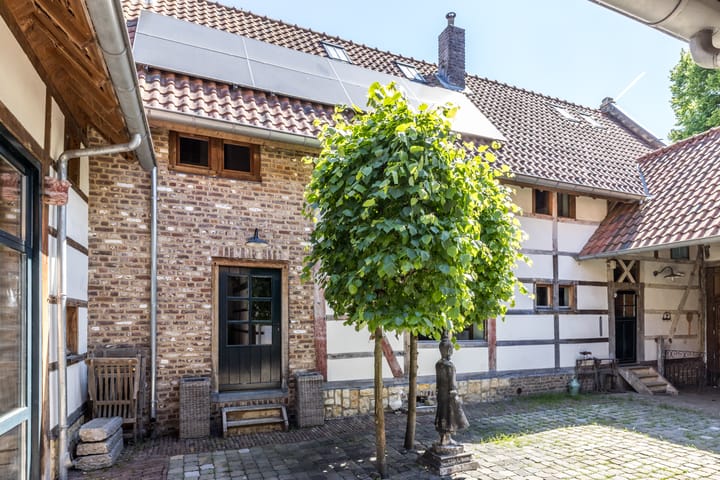 Foto 58 van Esschenderweg 1