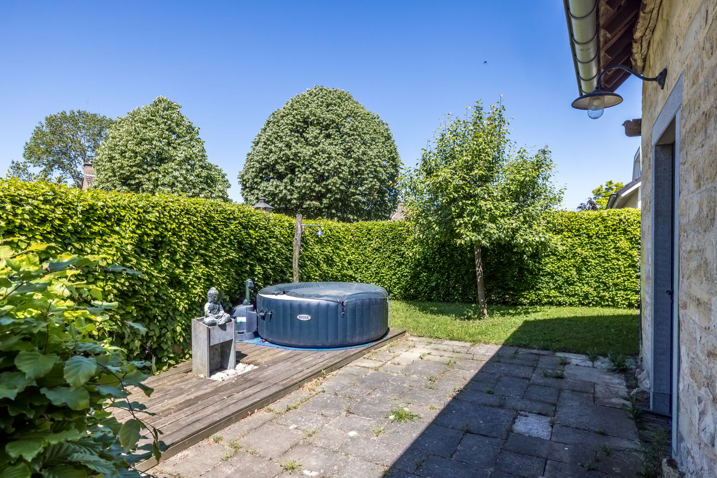 Foto 70 van Esschenderweg 1