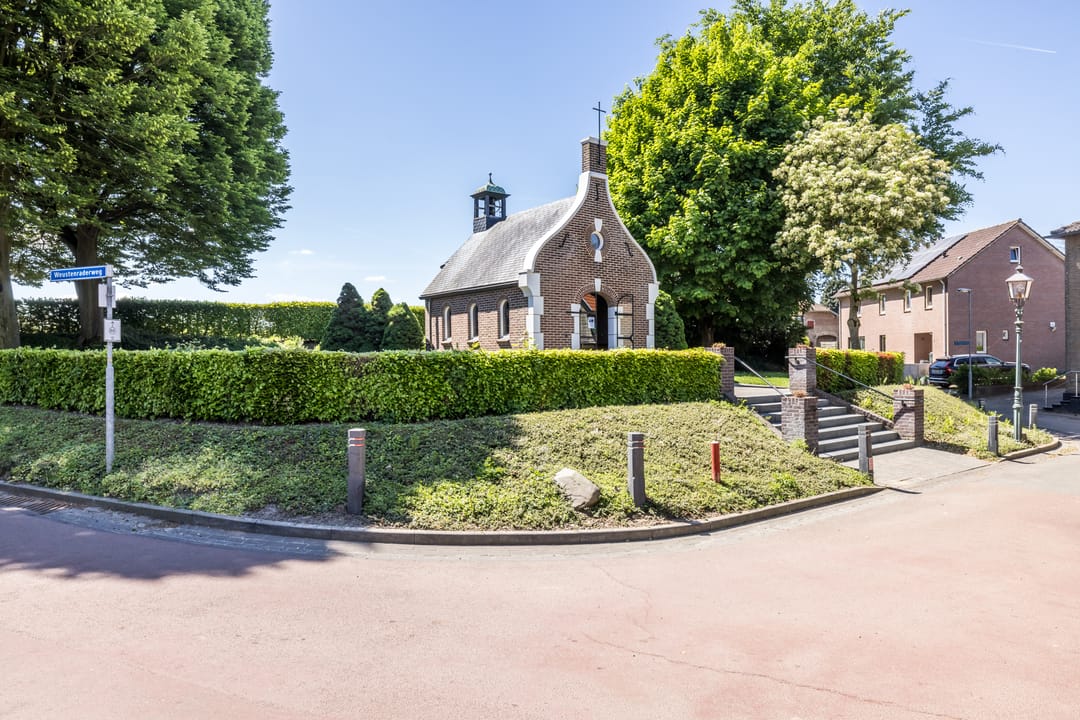 Foto 86 van Esschenderweg 1