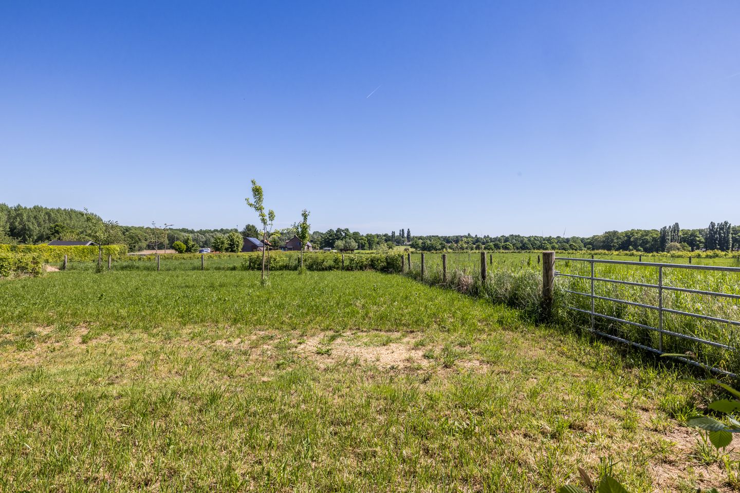 Foto 89 van Esschenderweg 1