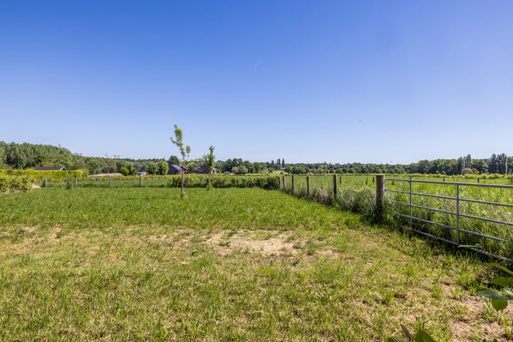 Foto 89 van Esschenderweg 1