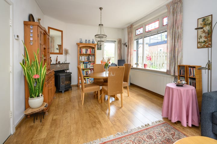 Foto 3 van Voorsterweg 6