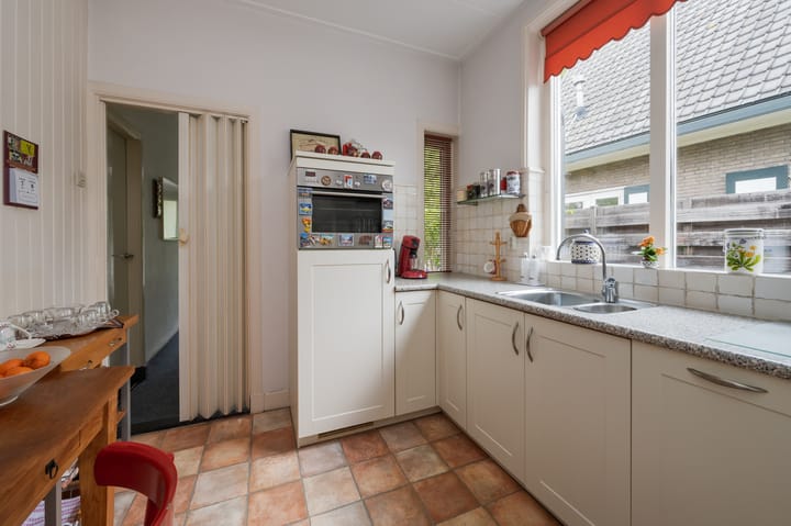 Foto 4 van Voorsterweg 6