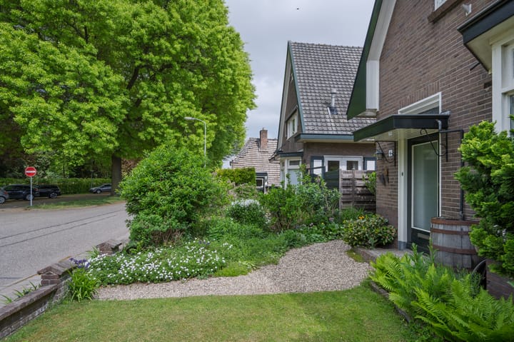 Photo 24 of Voorsterweg 6