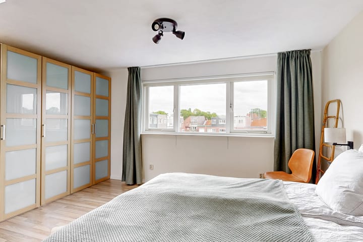 Foto 33 van Elzenstraat 7