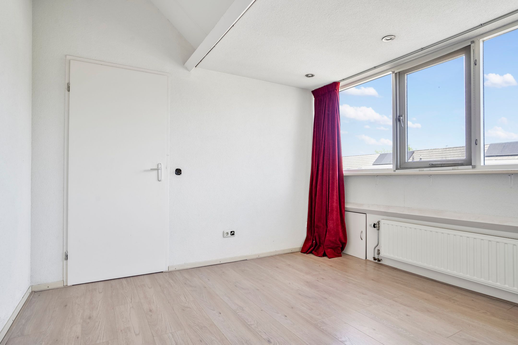 Foto 24 van Jan Palachstraat 1