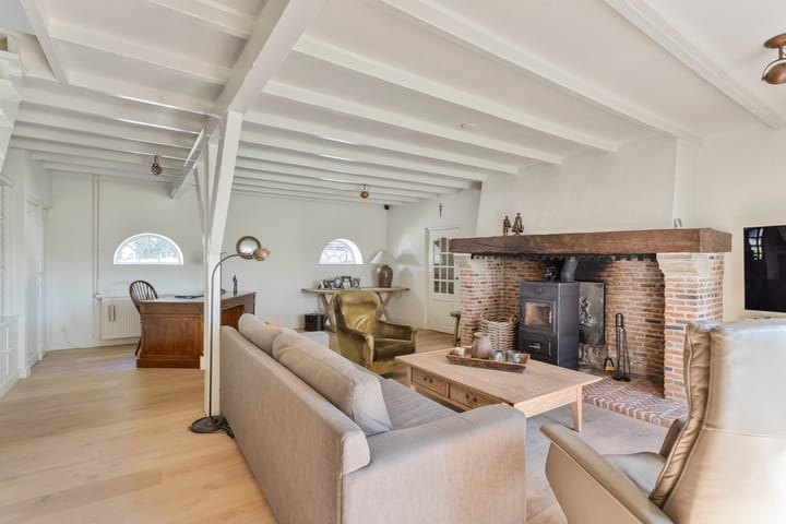 Foto 11 van de Brand 4