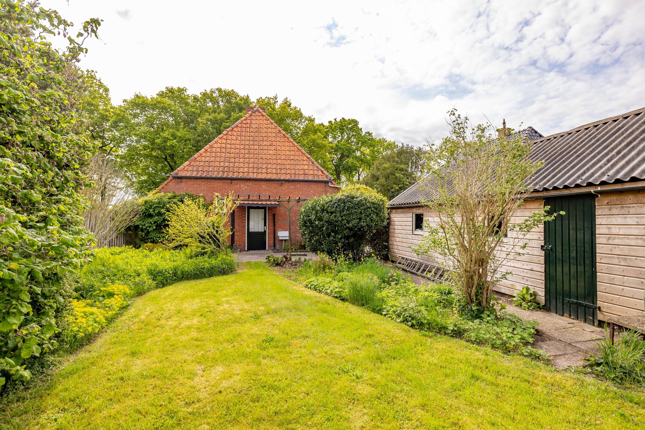 Foto 48 van Hoofdweg 16