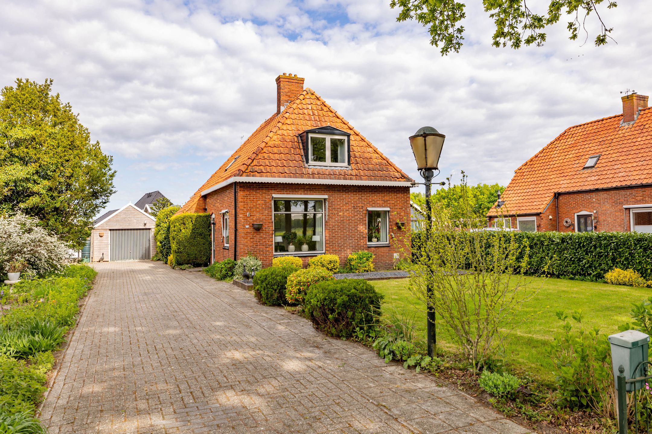 Foto 57 van Hoofdweg 16