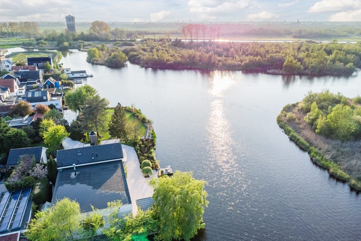 Foto 59 van Weiver 29-B