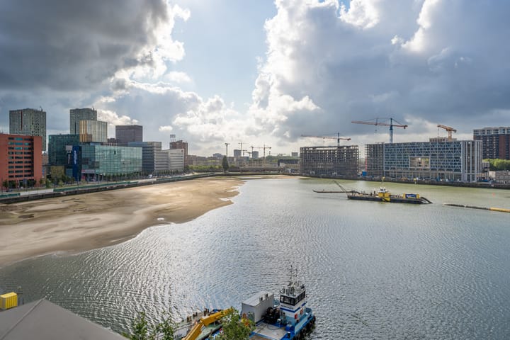 Foto 2 van De Monchyplein 17